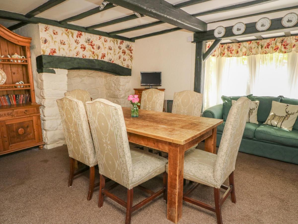 Villa Park House Llandrindod Wells Esterno foto