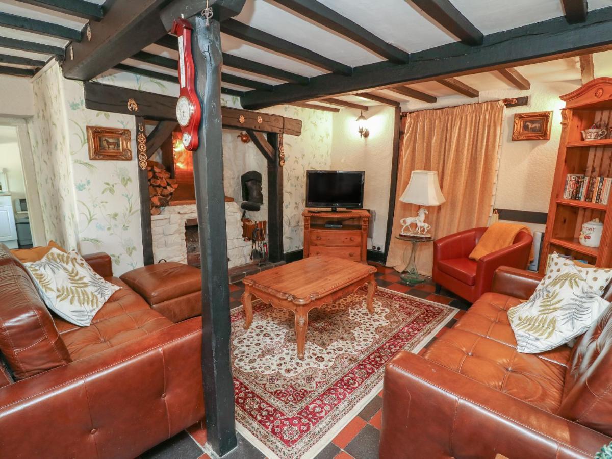 Villa Park House Llandrindod Wells Esterno foto