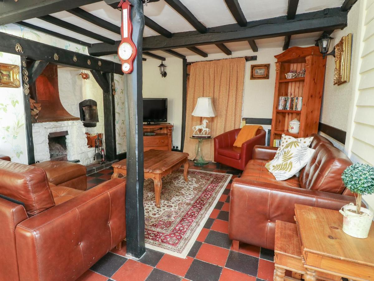 Villa Park House Llandrindod Wells Esterno foto